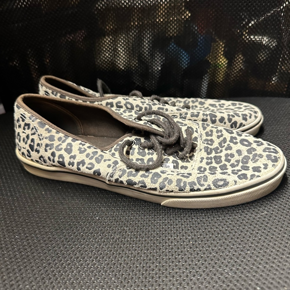 Vans Running Shoes - Picture 4 of 9